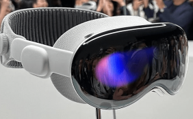 苹果发布Vision Pro背后：“虚拟现实+”的进击战袭来